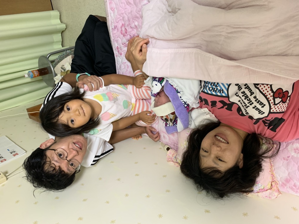 家でのお灸を教えてもらったら1週間後には逆子が直っていました。絶対に直ってほしいと思っていたのでほんとうに良かったです。